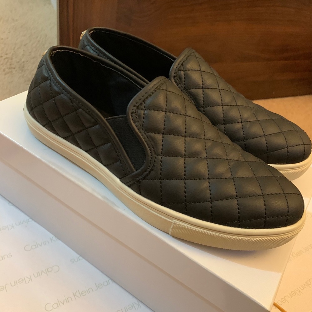 Steve Madden ECENTRCQ BLACK